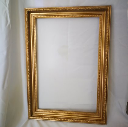 Rāmis zelta krāsā 48 x 68 cm